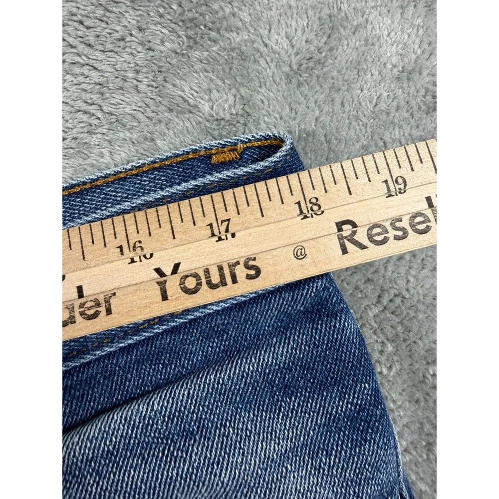 Levis lot pairs